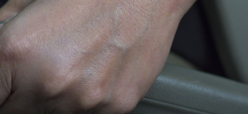 Что делать, если заклинило ручник