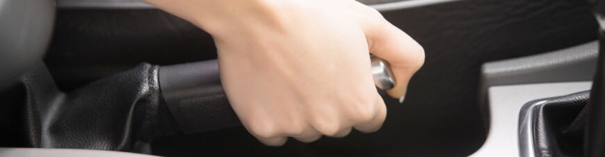 Не держит ручник: основные причины и признаки