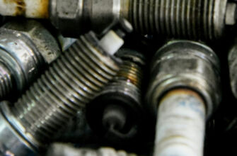 Черный нагар на свечах зажигания: причины и способы очистки